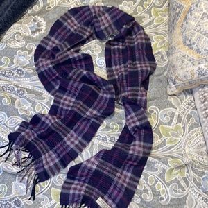AUTHENTIC Burberry scarf